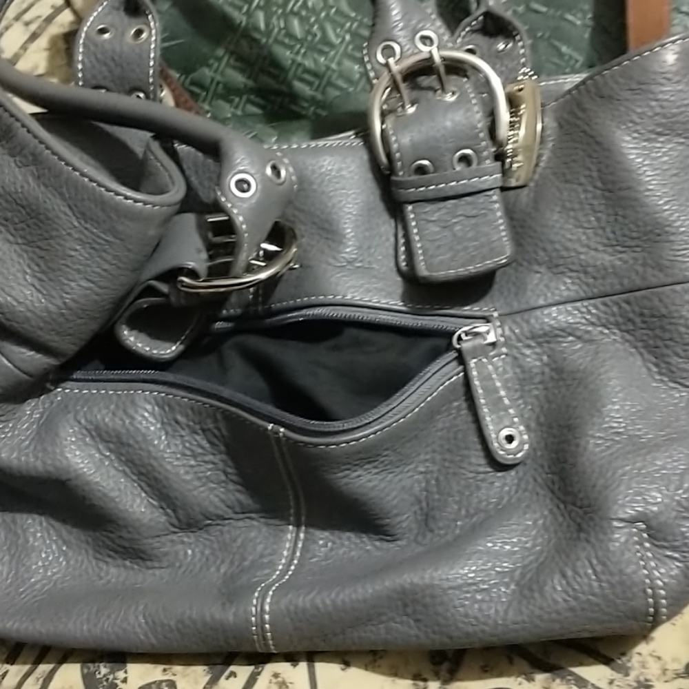 Purse - Picture 3 of 4